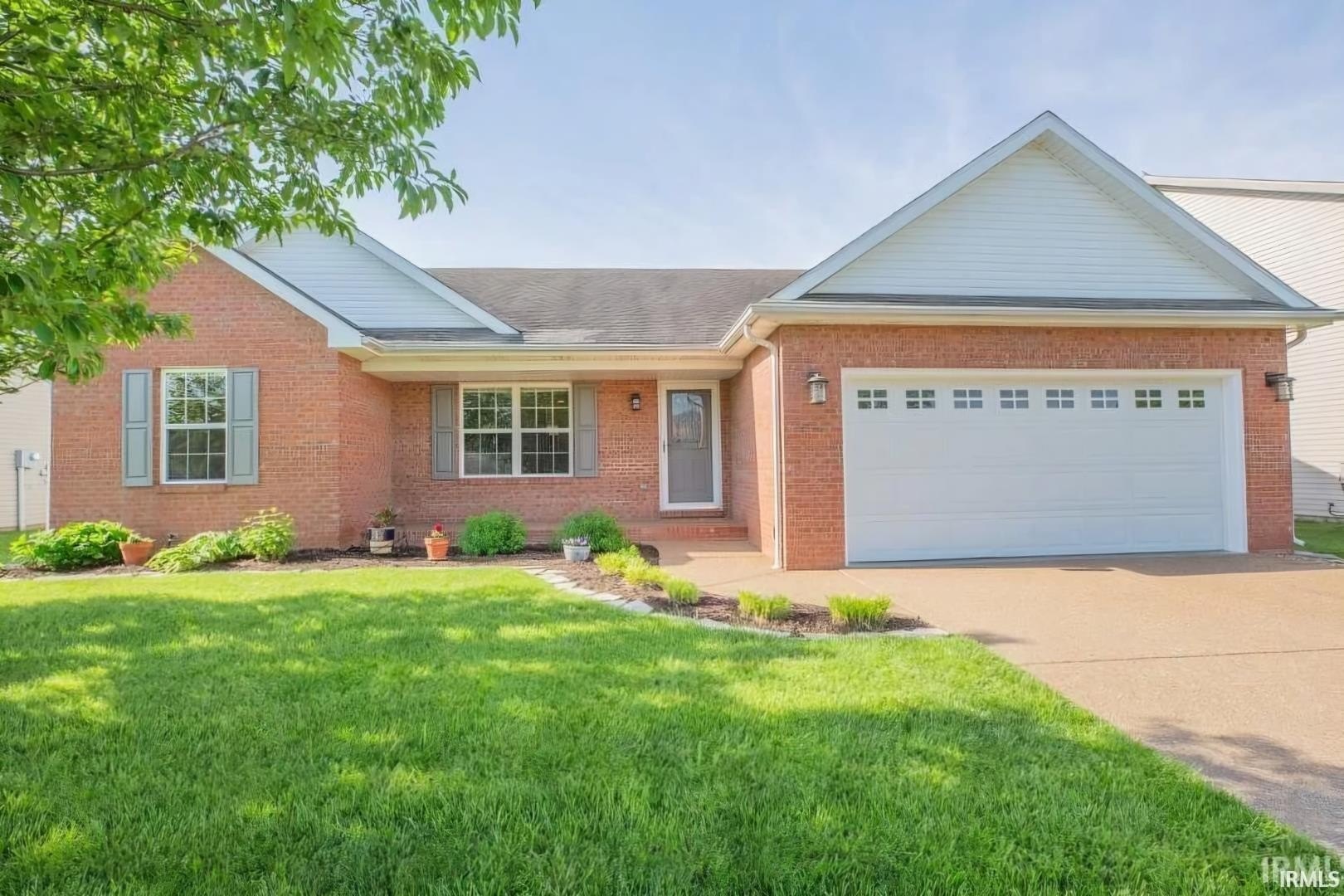 Single Family 3BR 2BA - 10657 Fall Creek Drive, Newburgh, IN
