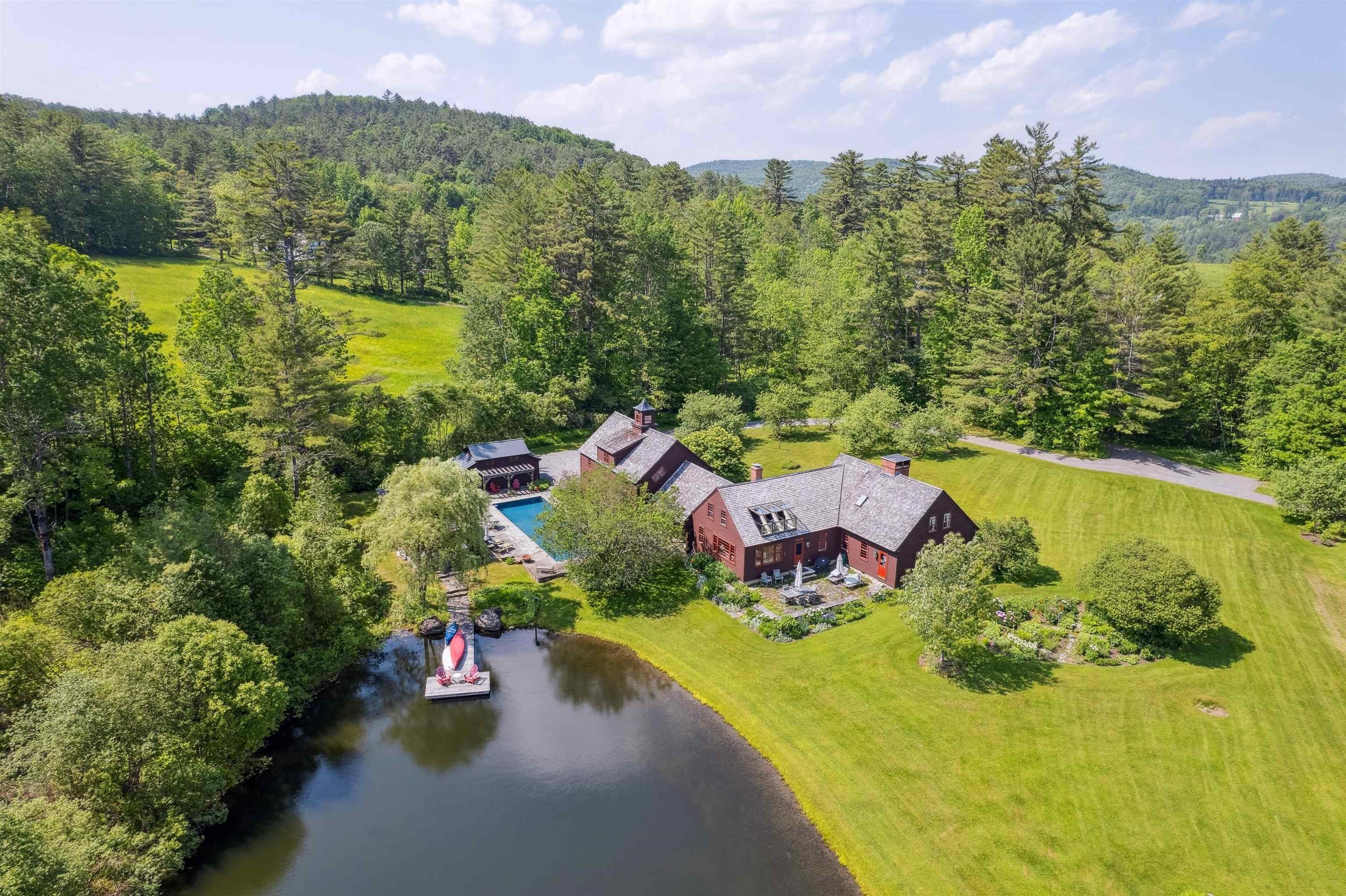 Single Family 3BR 5BA - 719 Walker Hill Road, Barnard, VT