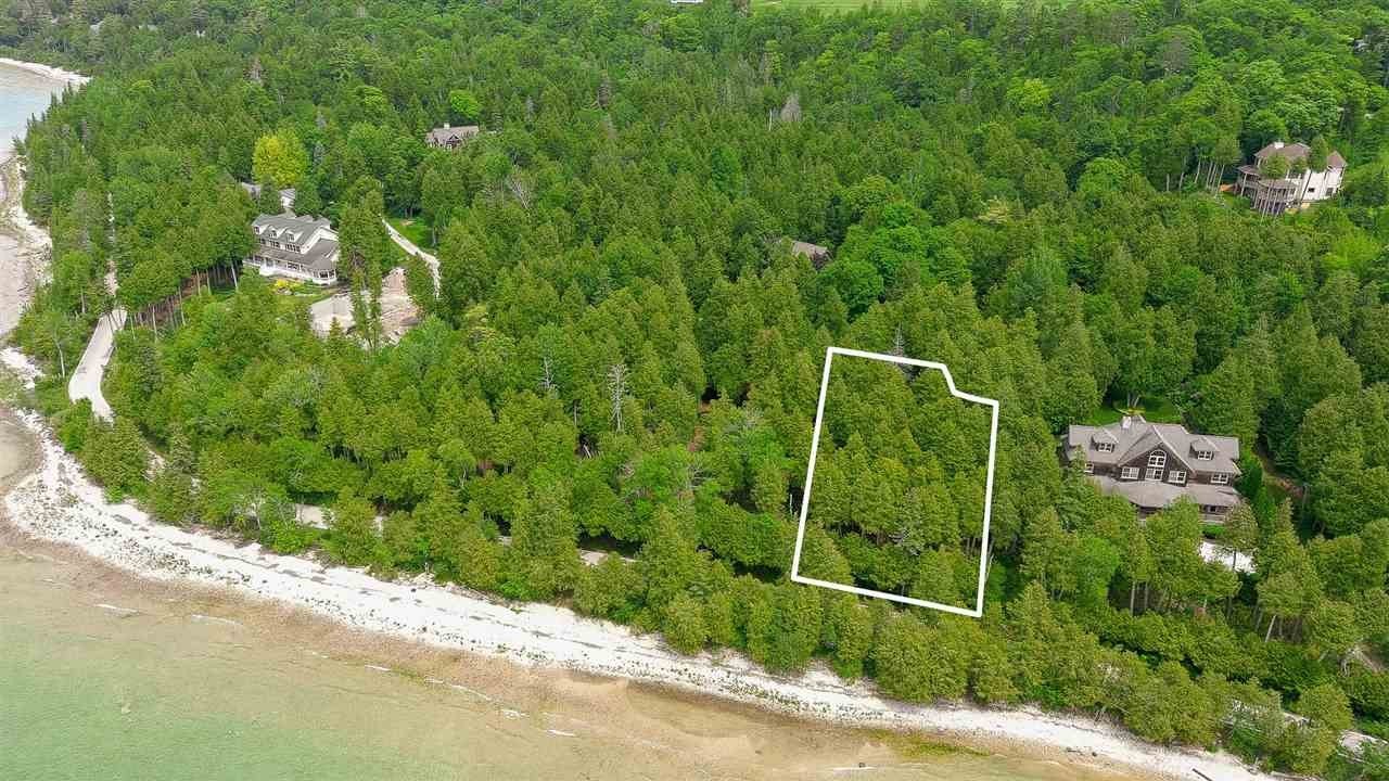 Single Family - 0 Cedar Point, Mackinac Island, MI