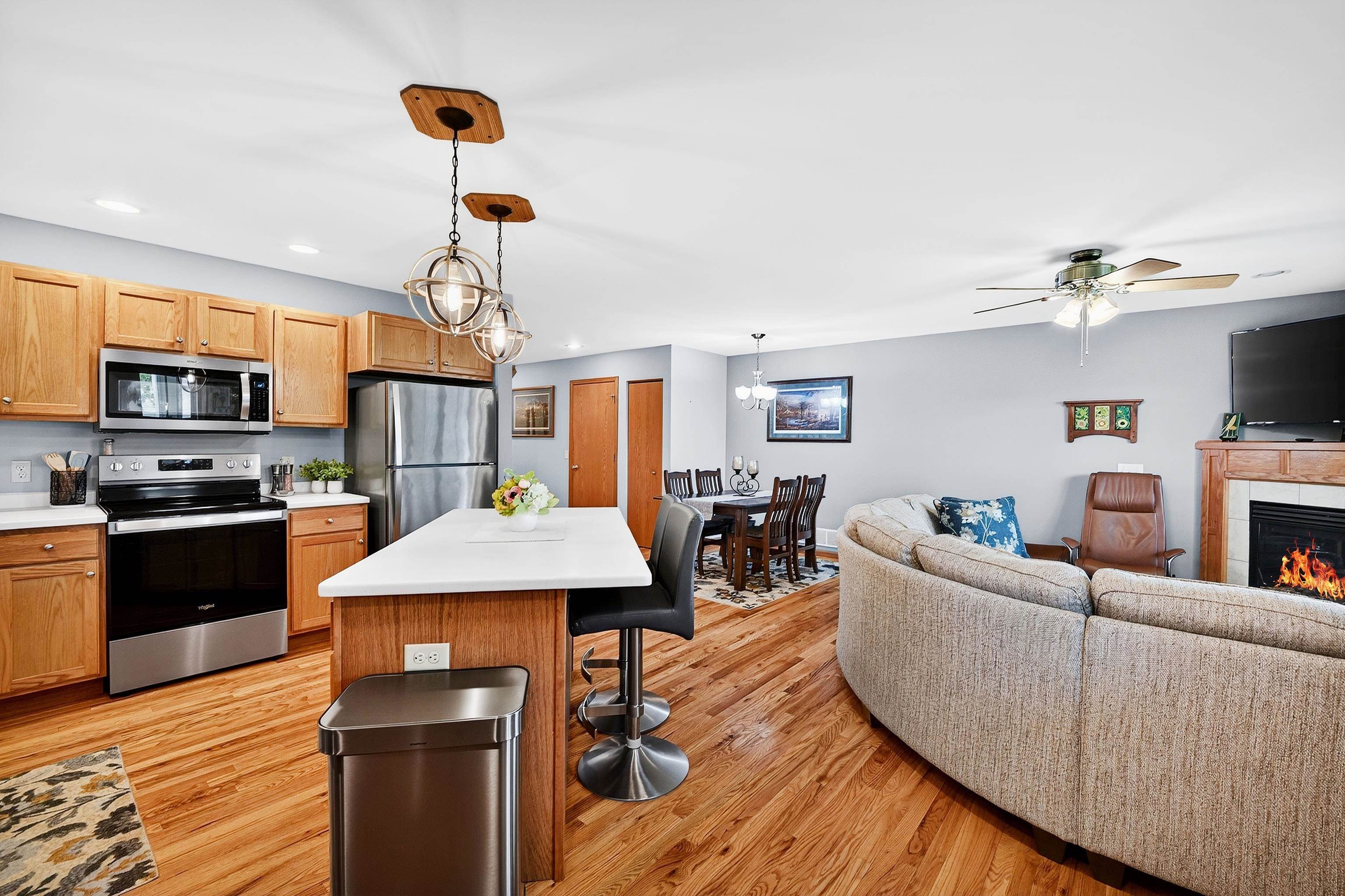 Condo 3BR 3BA - 5124 MERWOOD Lane, Madison, WI