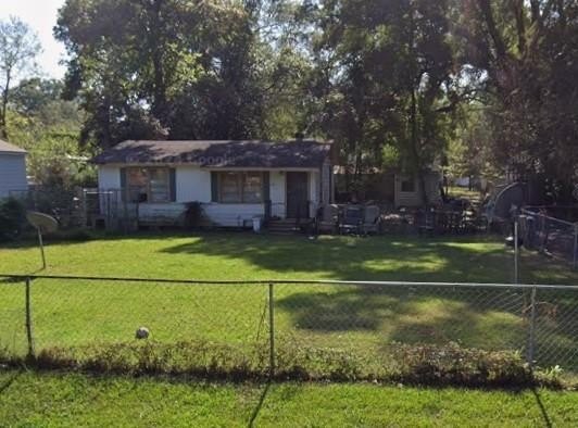 Single Family 2BR 1BA - 2611 Vivian Street, Shreveport, LA