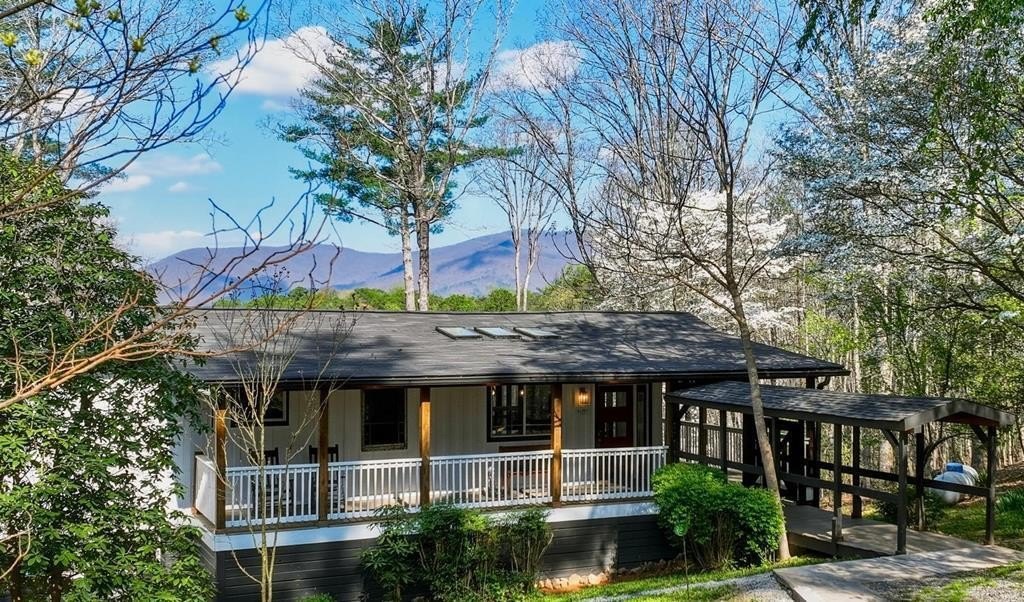Single Family 3BR 4BA - 361 Rising Star Road, Ellijay, GA