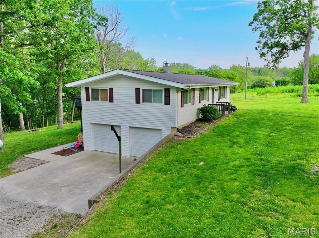 Single Family 3BR 2BA - 14549 Speed Drive, Boonville, MO