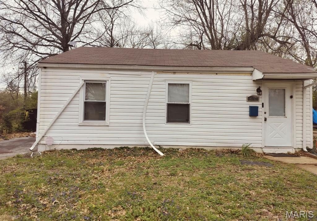 Single Family 2BR 1BA - 417 Mueller Avenue, St Louis, MO