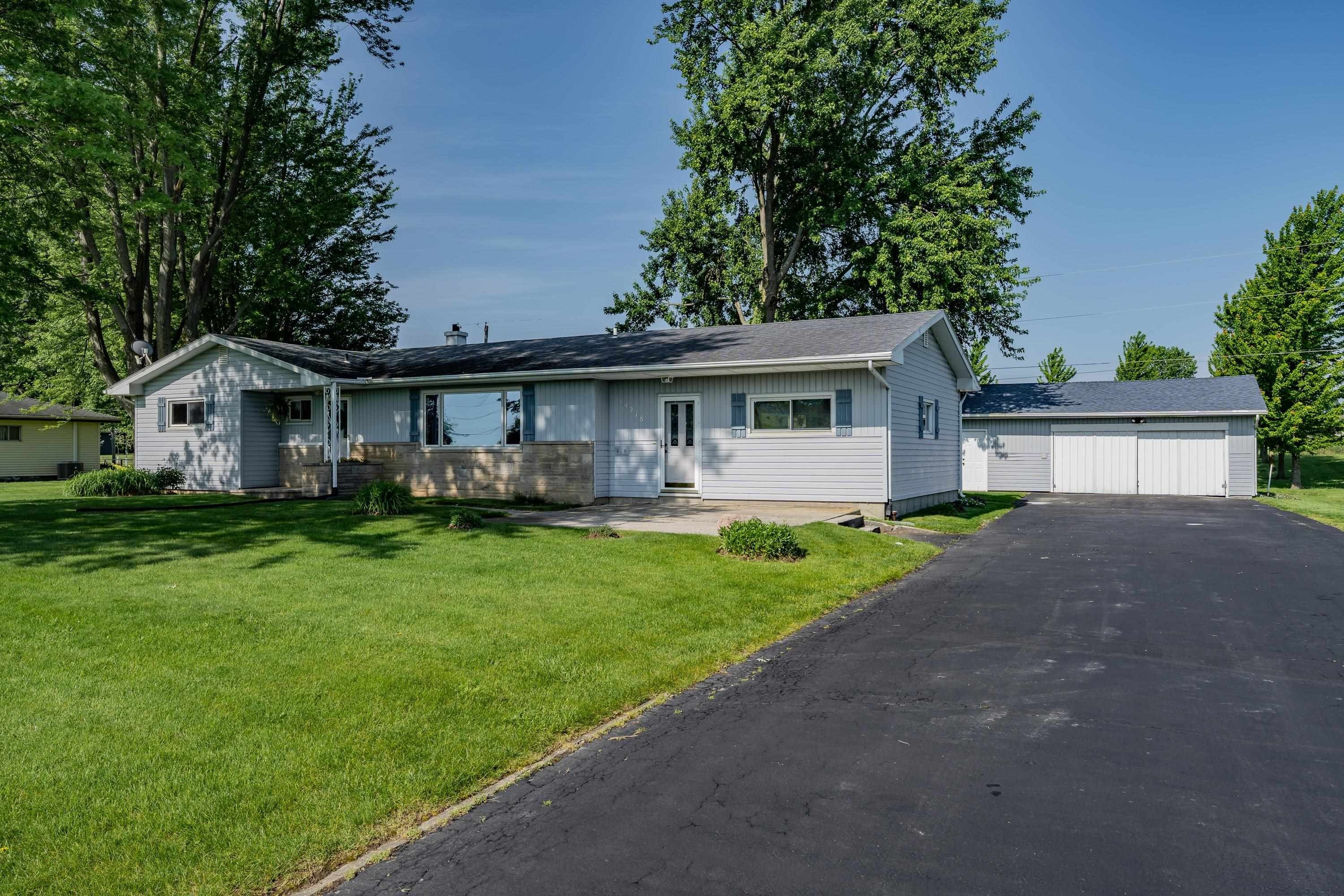 Single Family 3BR 2BA - 14218 Minnich Road, Hoagland, IN
