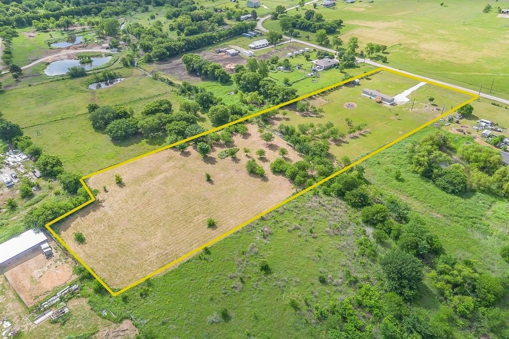 Manufactured Housing 3BR 2BA - 18035 Brookfield Drive, Justin, TX