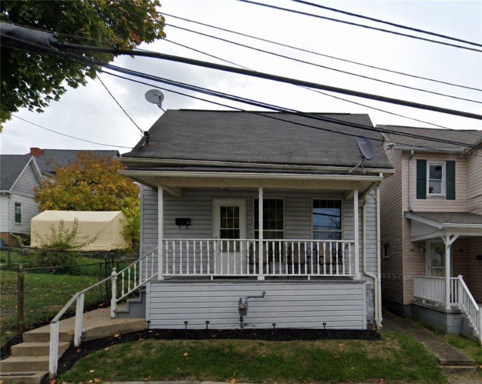 Single Family 2BR - 246 Burton Ave, City of Washington, PA