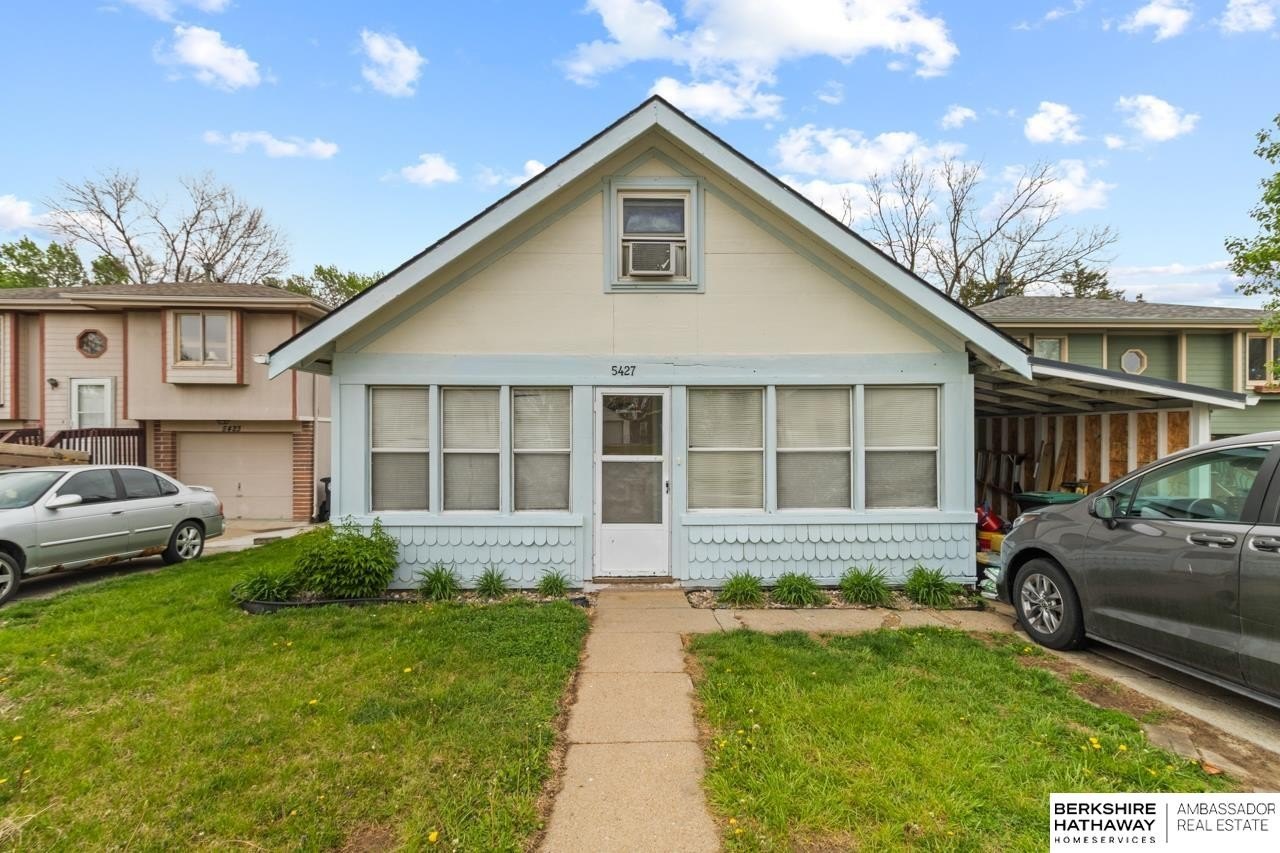Single Family 3BR 1BA - 5427 S 48 Avenue, Omaha, NE