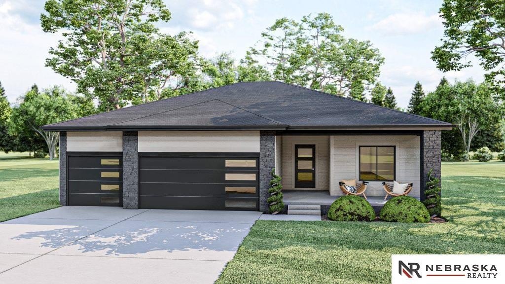 Single Family 5BR 3BA - 8815 Legacy Street, Papillion, NE