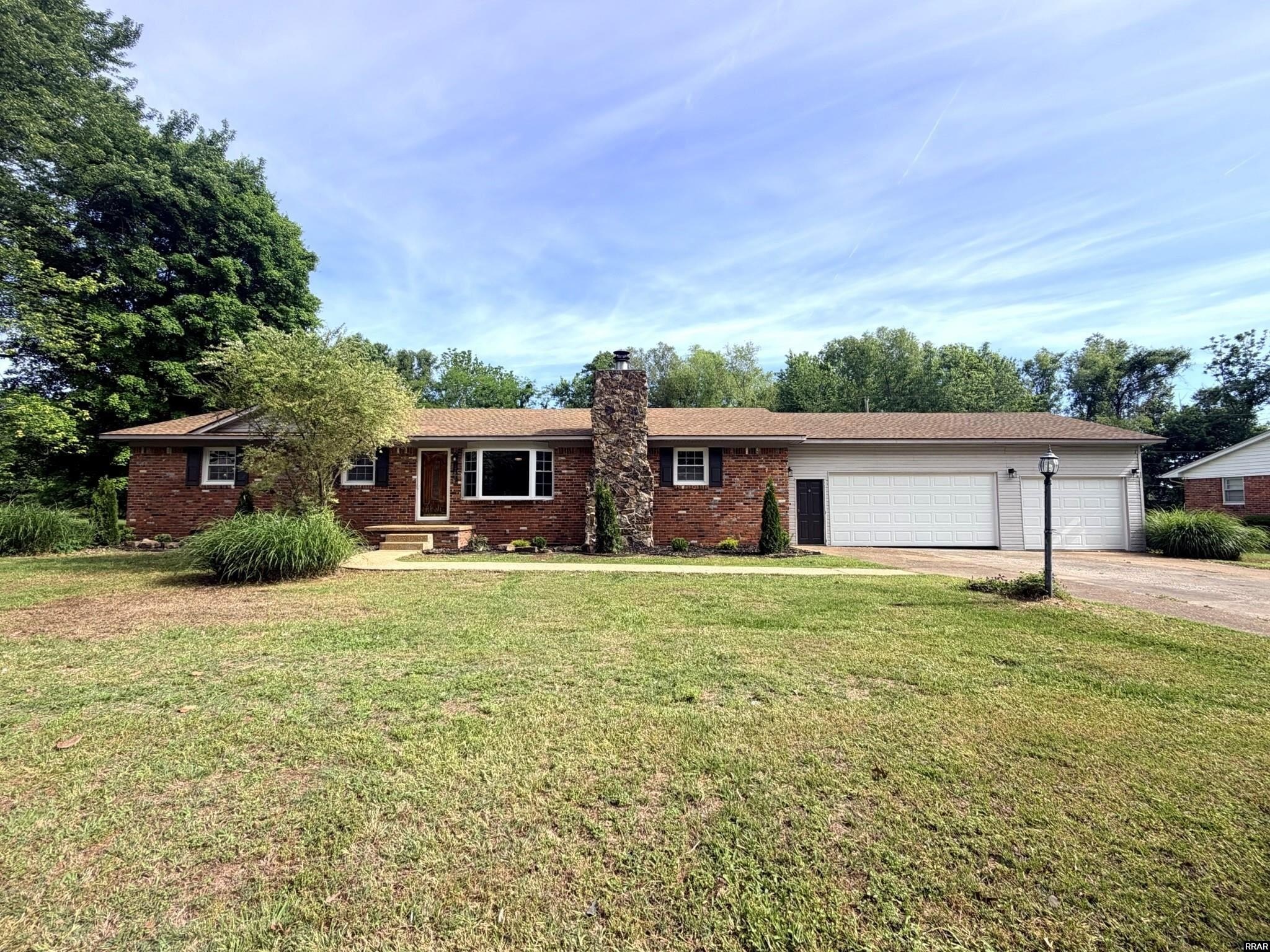 Single Family 3BR 2BA - 2735 Hollywood Drive, Union City, TN