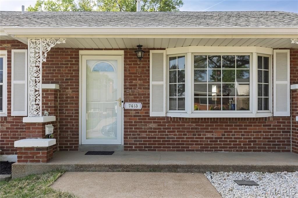 Single Family 3BR 2BA - 7413 Ray Avenue, St Louis, MO