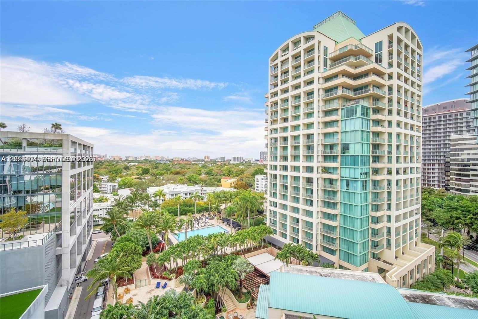 Condo 2BR 3BA - 3400 SW 27th Ave, Miami, FL