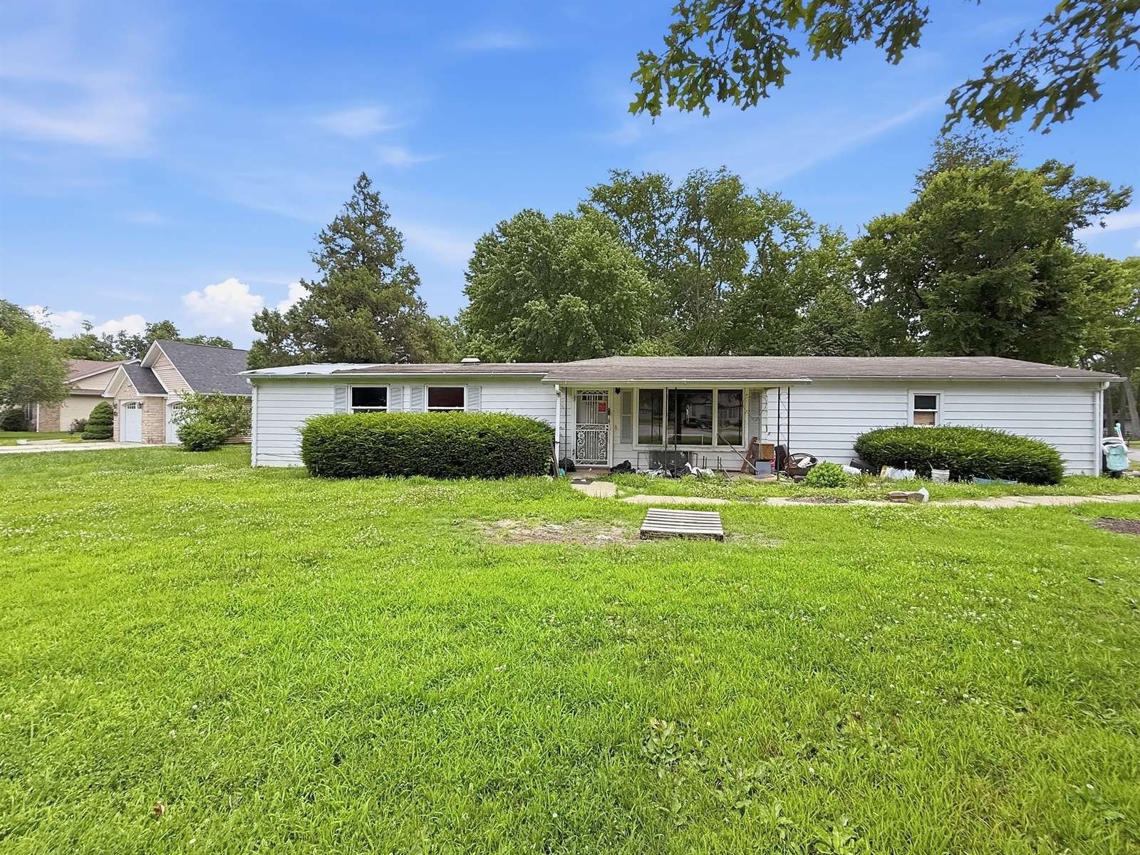 Single Family 3BR 1BA - 2350 Morton St, Terre Haute, IN