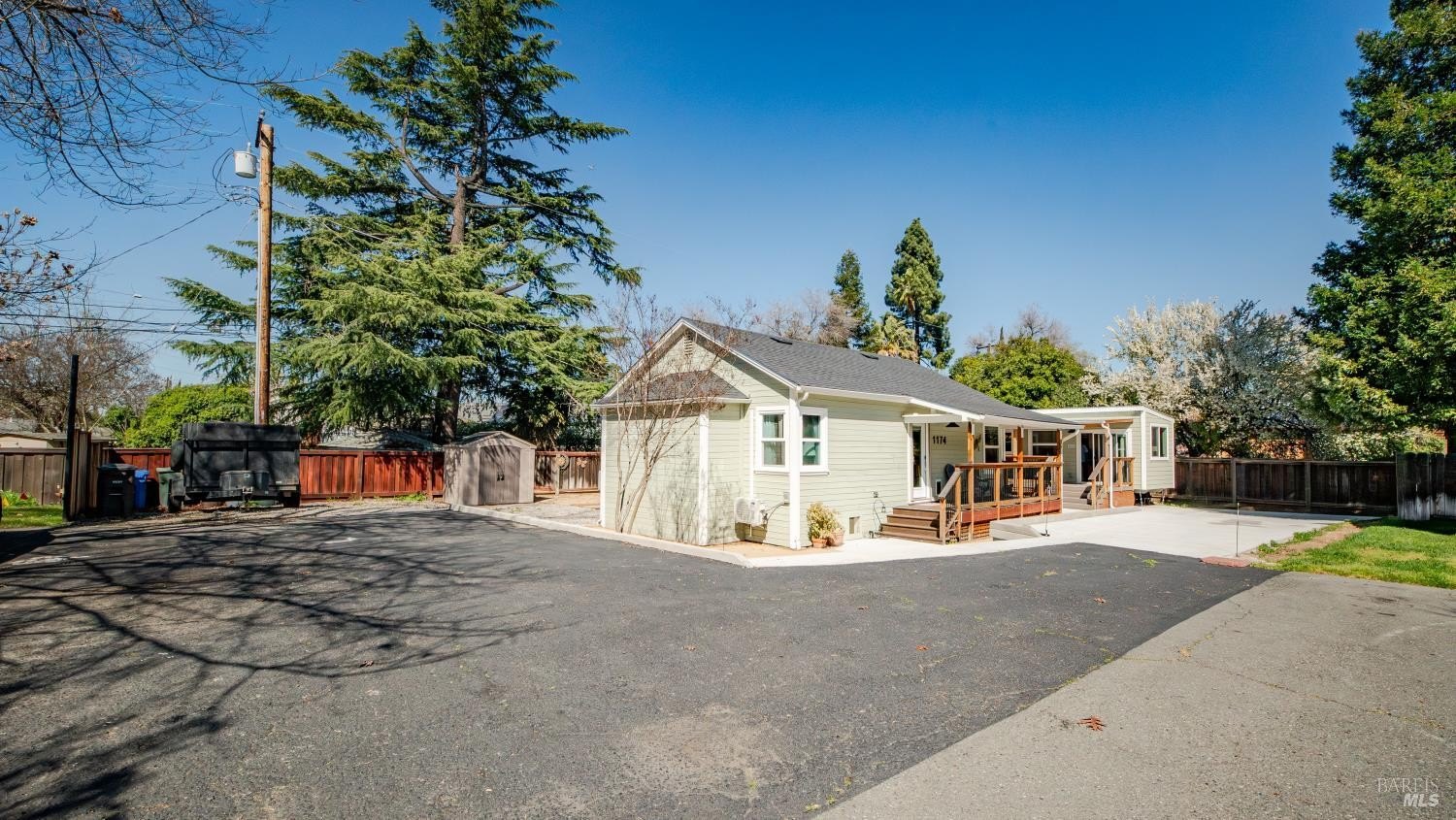 Single Family 2BR 2BA - 1174 Victory Lane, Concord, CA
