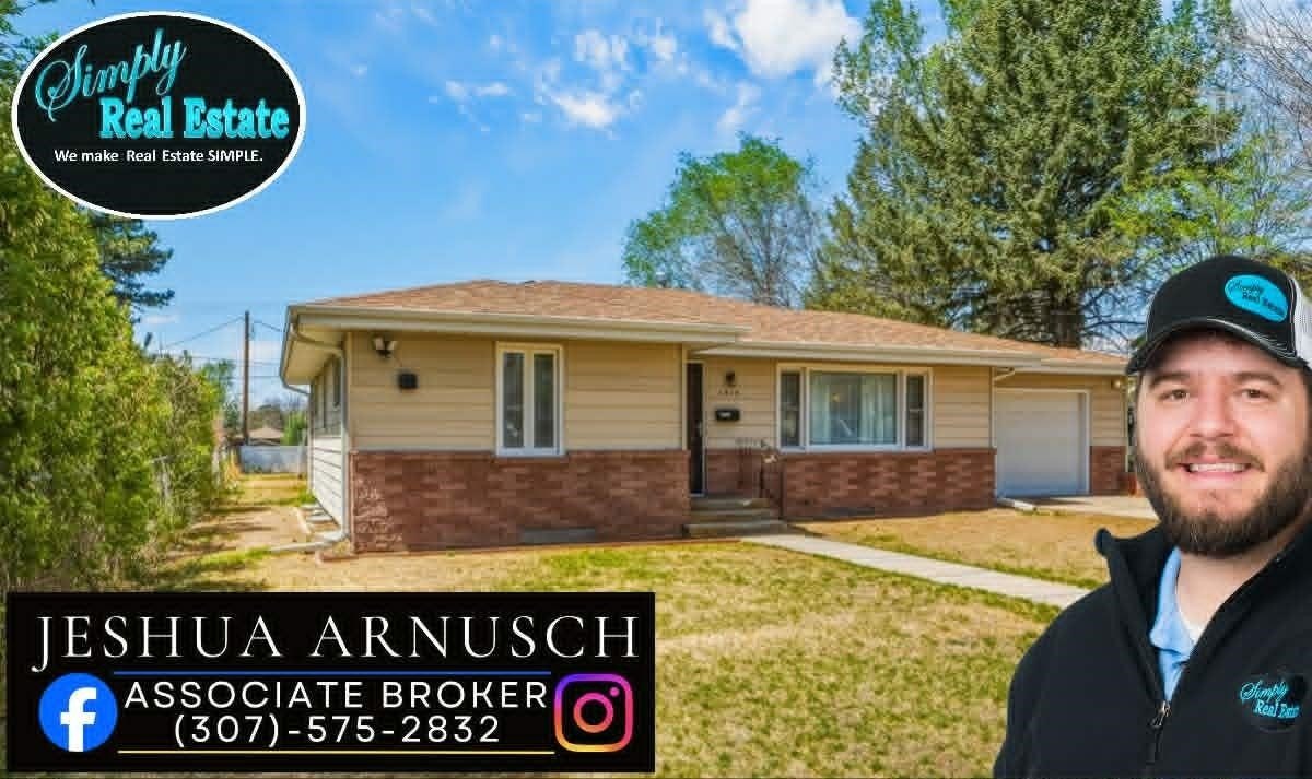 Single Family 4BR 2BA - 2818 East C Street, Torrington, WY