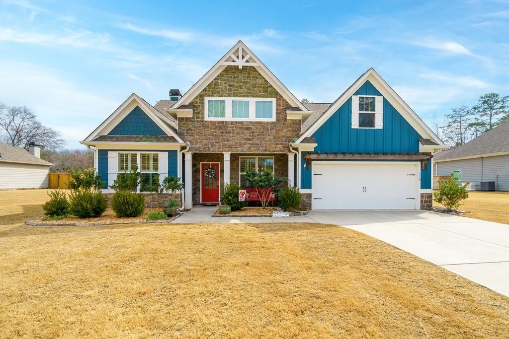 Single Family 4BR 3BA - 116 Highland Pointe Drive, Ellijay, GA