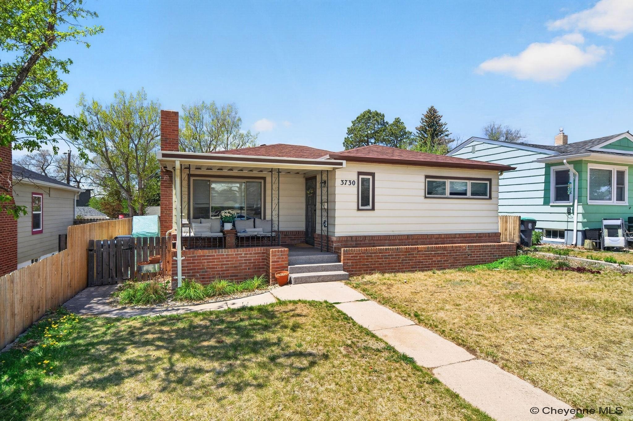 Single Family 5BR 2BA - 3730 CRIBBON AVE, Cheyenne, WY