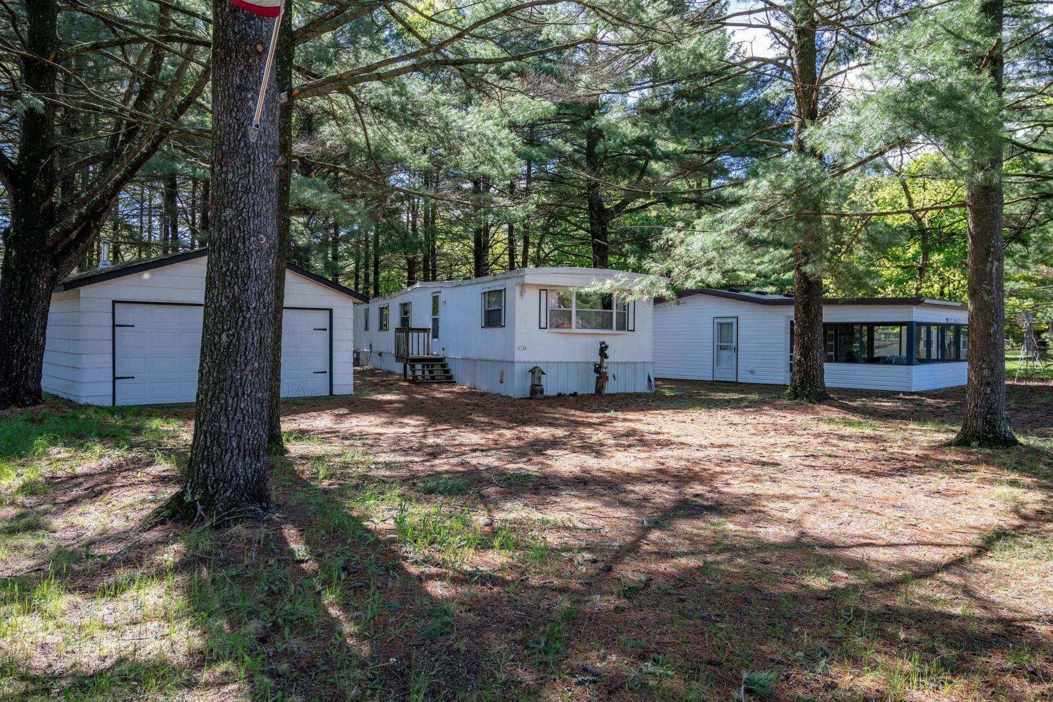 Manufactured Housing 2BR 1BA - 2146 Olmstead Street, Friendship, WI