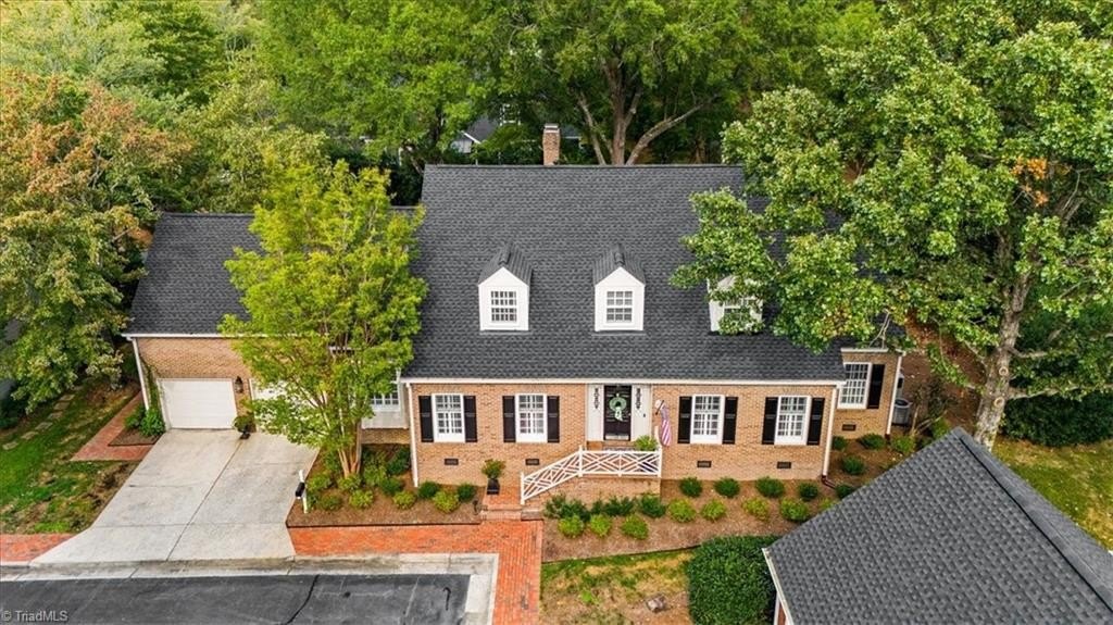 Other 4BR 3BA - 2 Saint Augustine Square, Greensboro, NC