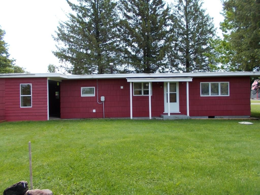 Single Family 2BR 1BA - 6025 Route 899, Marienville, PA