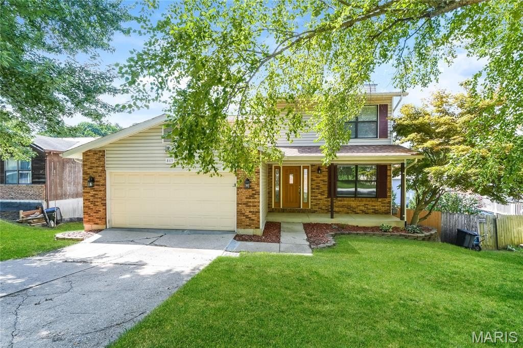 Single Family 3BR 3BA - 869 Country Glen Drive, Imperial, MO