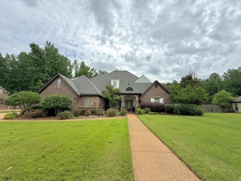 Single Family 8BR 5BA - 171 Poplar Springs Dr., Tupelo, MS