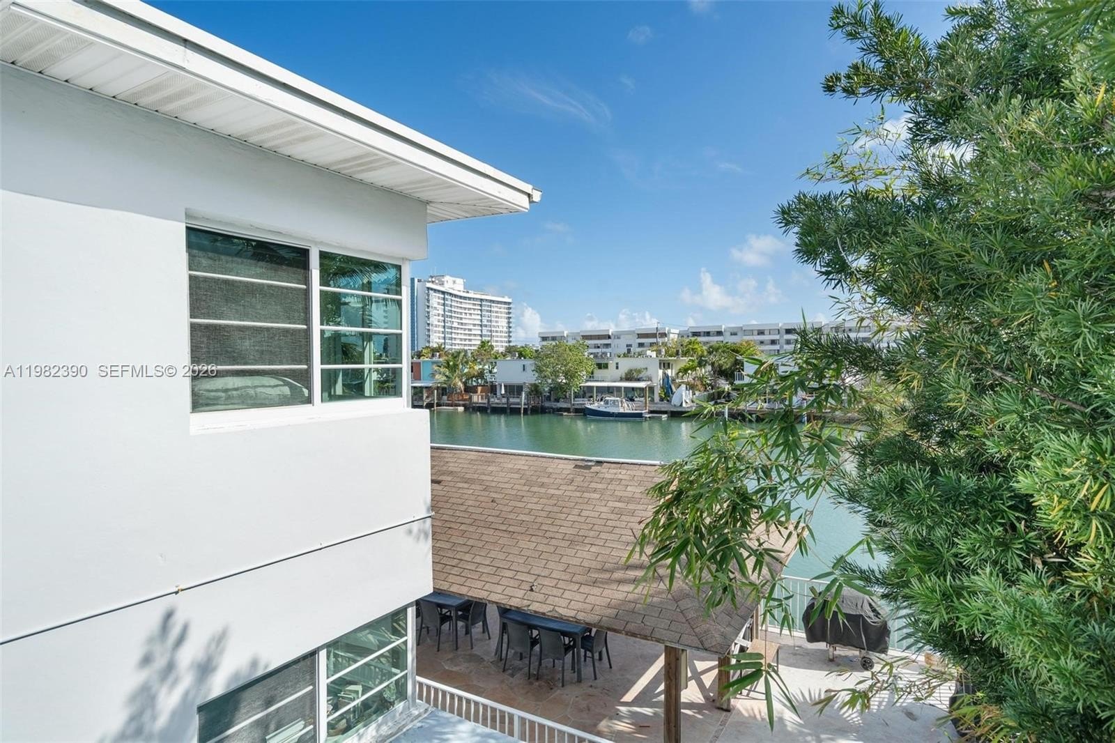 Condo 2BR 1BA - 7207 Bay Dr, Miami Beach, FL