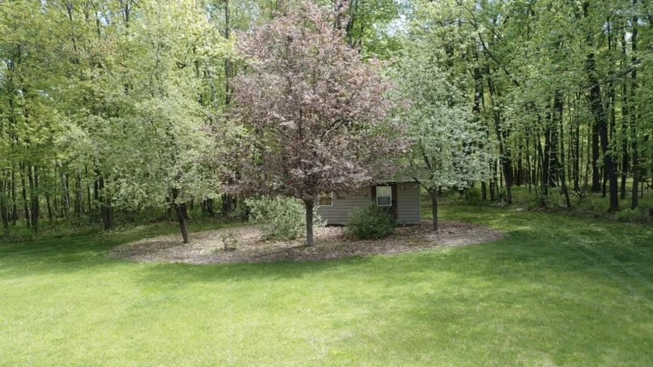 Single Family 4BR 3BA - W15501 US Highway 10, Fairchild, WI