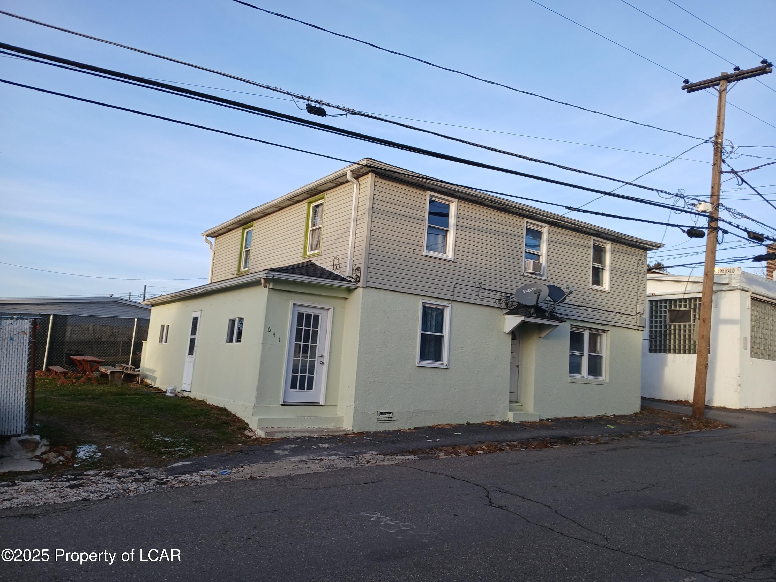 Other 5BR 2BA - 403 W 7TH Street, Hazleton, PA