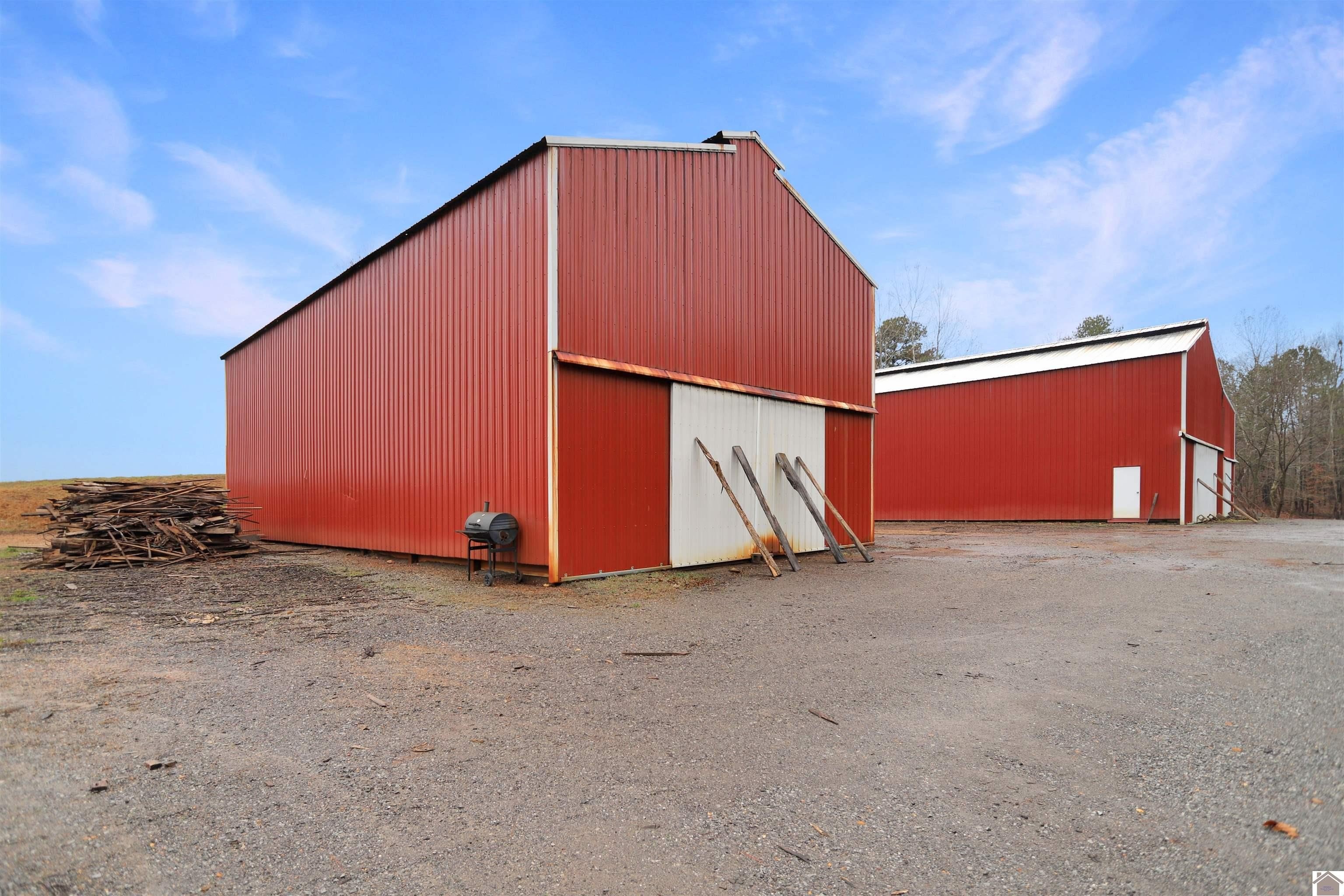 Plots and Land 3BR 2BA - 00 Atkins Trail, Hazel, KY