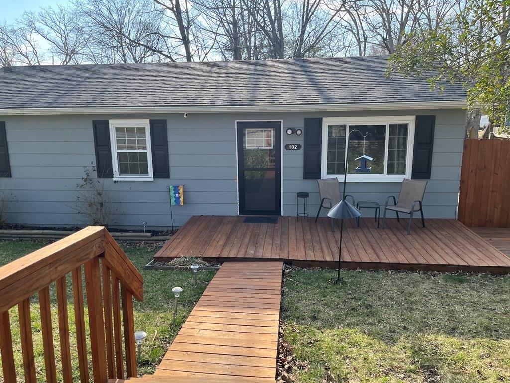 Single Family 3BR 2BA - 102 Ann Street, CRAB ORCHARD, WV
