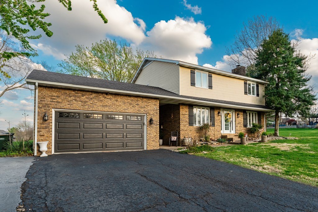 Single Family 3BR 3BA - 736  Wexford Way, Madisonville, KY
