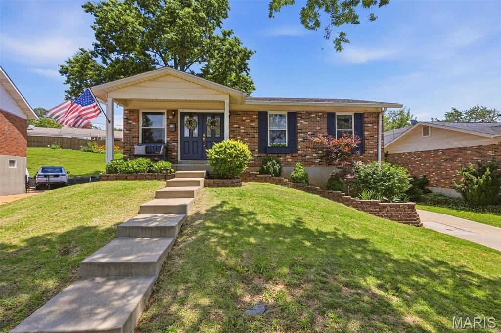 Single Family 3BR 3BA - 9616 Antonette Hills Drive, Affton, MO