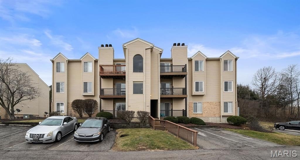 Condo 2BR 2BA - 2407 Sandalwood Creek Court, Wildwood, MO