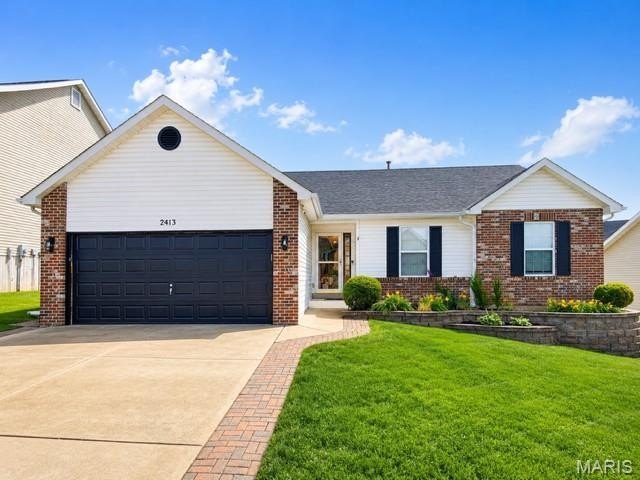 Single Family 4BR 3BA - 2413 Rosswood Lane, Arnold, MO