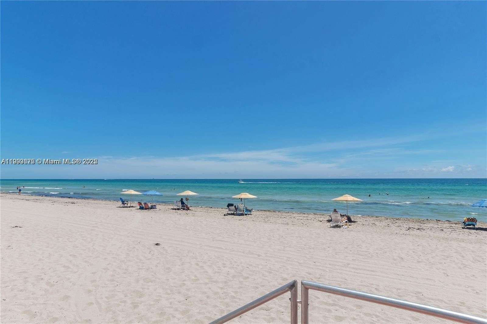Condo 2BR 2BA - 3505 S Ocean Dr, Hollywood, FL