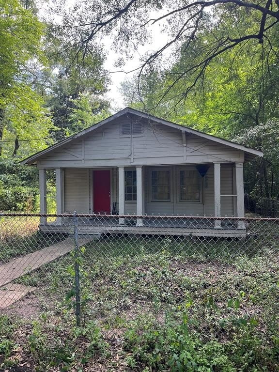 Single Family 2BR 1BA - 501 Sassafras Avenue, Shreveport, LA