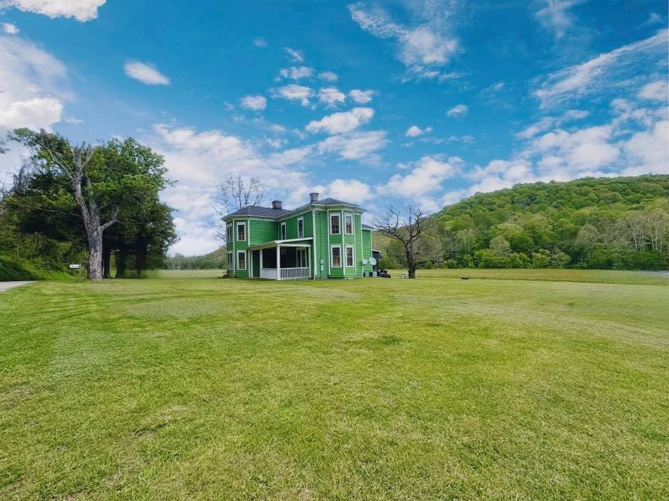 Other 4BR 2BA - 1094B Reedyville Road, Spencer, WV
