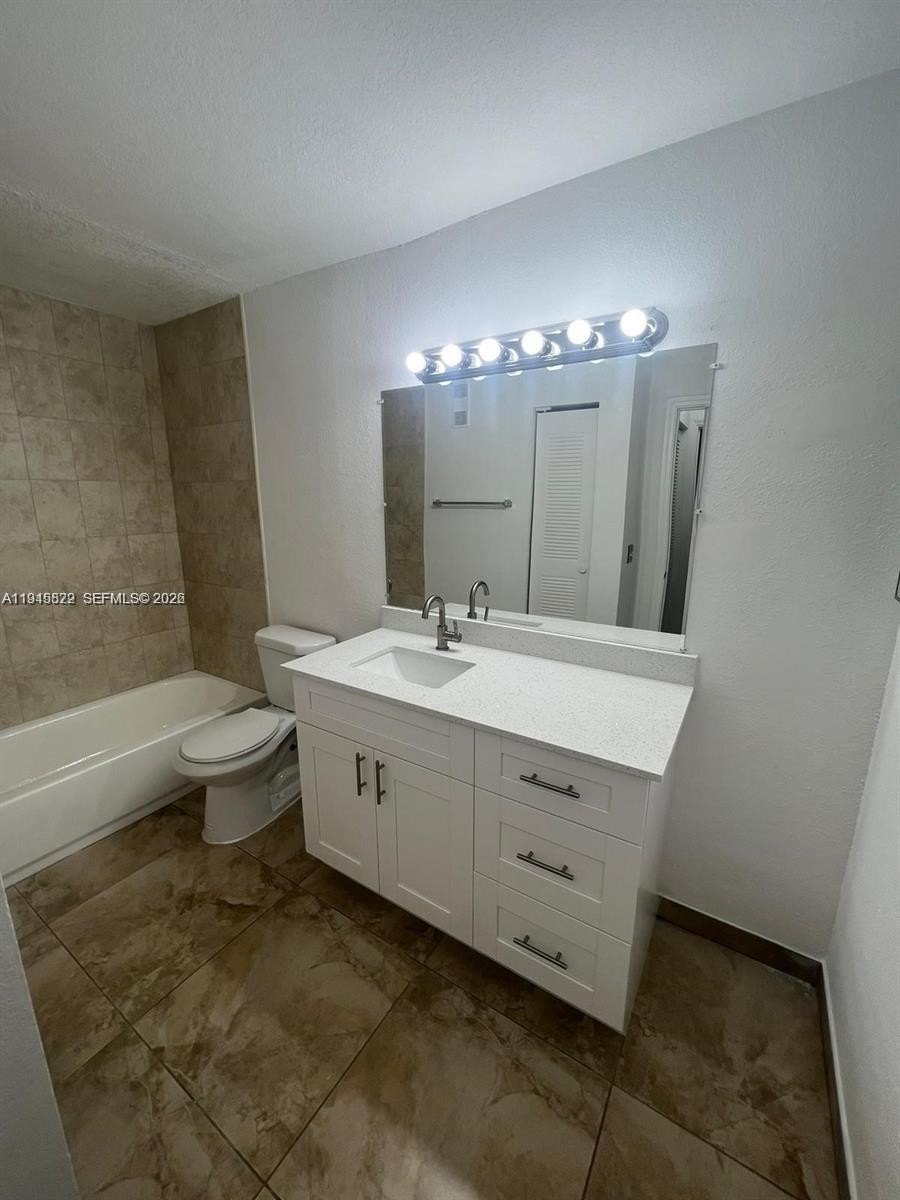 Condo 1BR 1BA - 3460 N Pinewalk Dr N, Margate, FL
