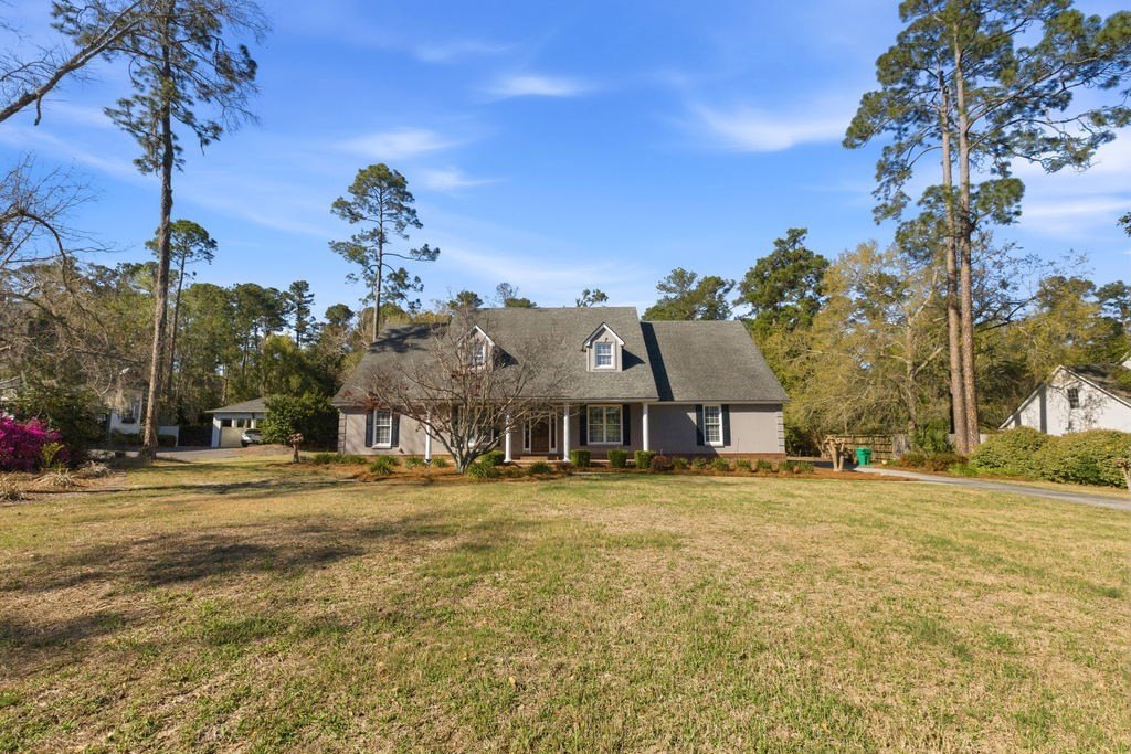 Single Family 5BR 5BA - 1012 Cherry Creek Drive, Valdosta, GA