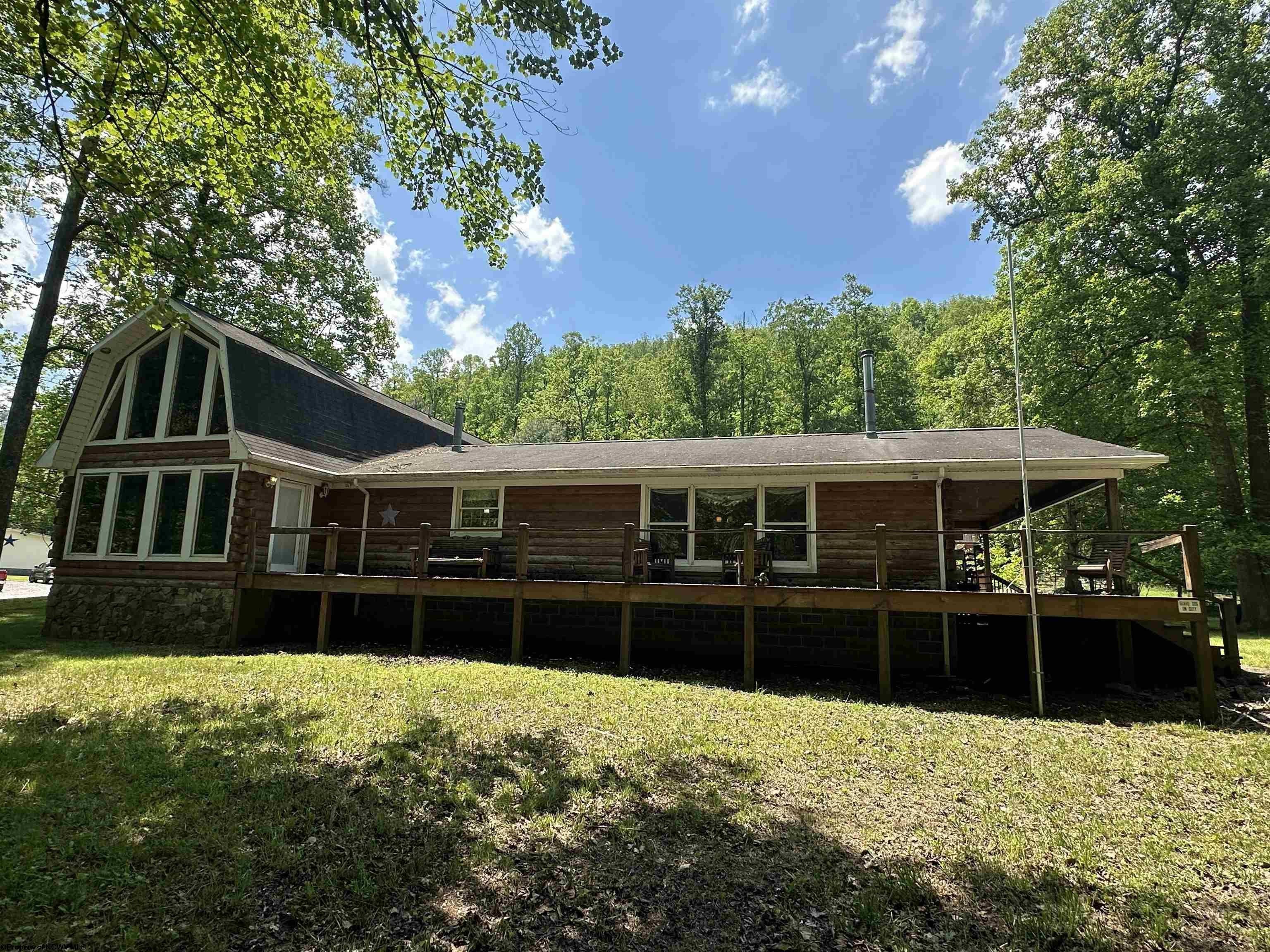 Single Family 4BR 2BA - 557 Removal Road, Diana, WV