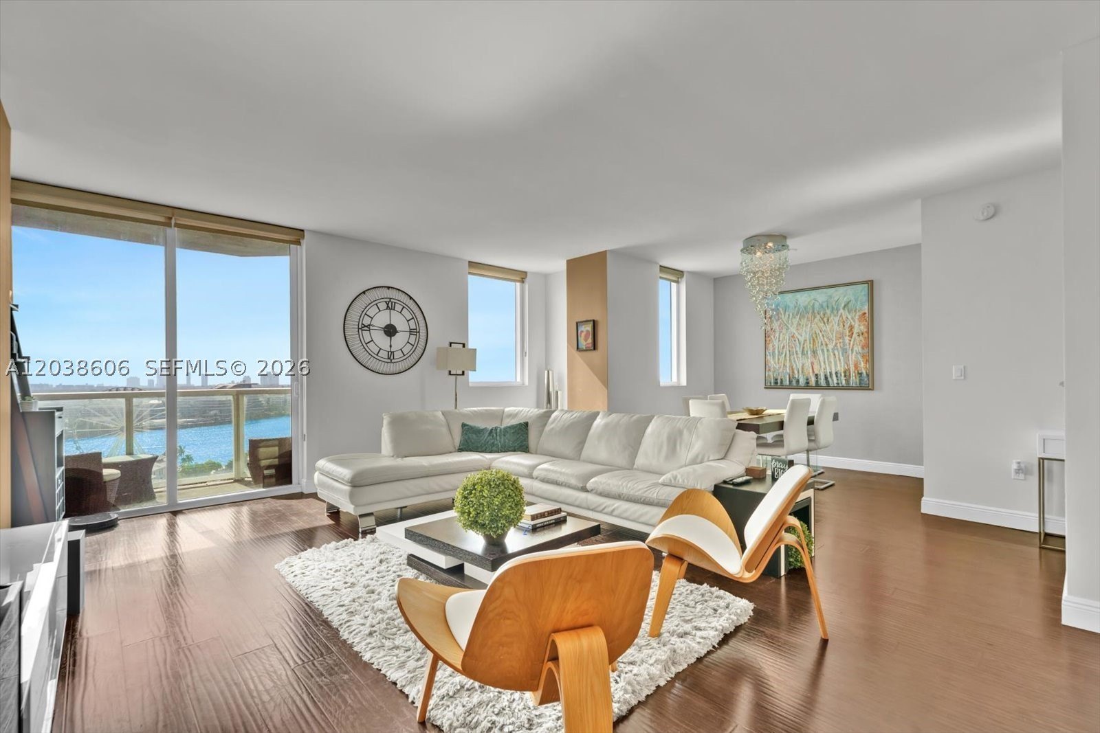 Condo 2BR 3BA - 244 Biscayne Blvd, Miami, FL