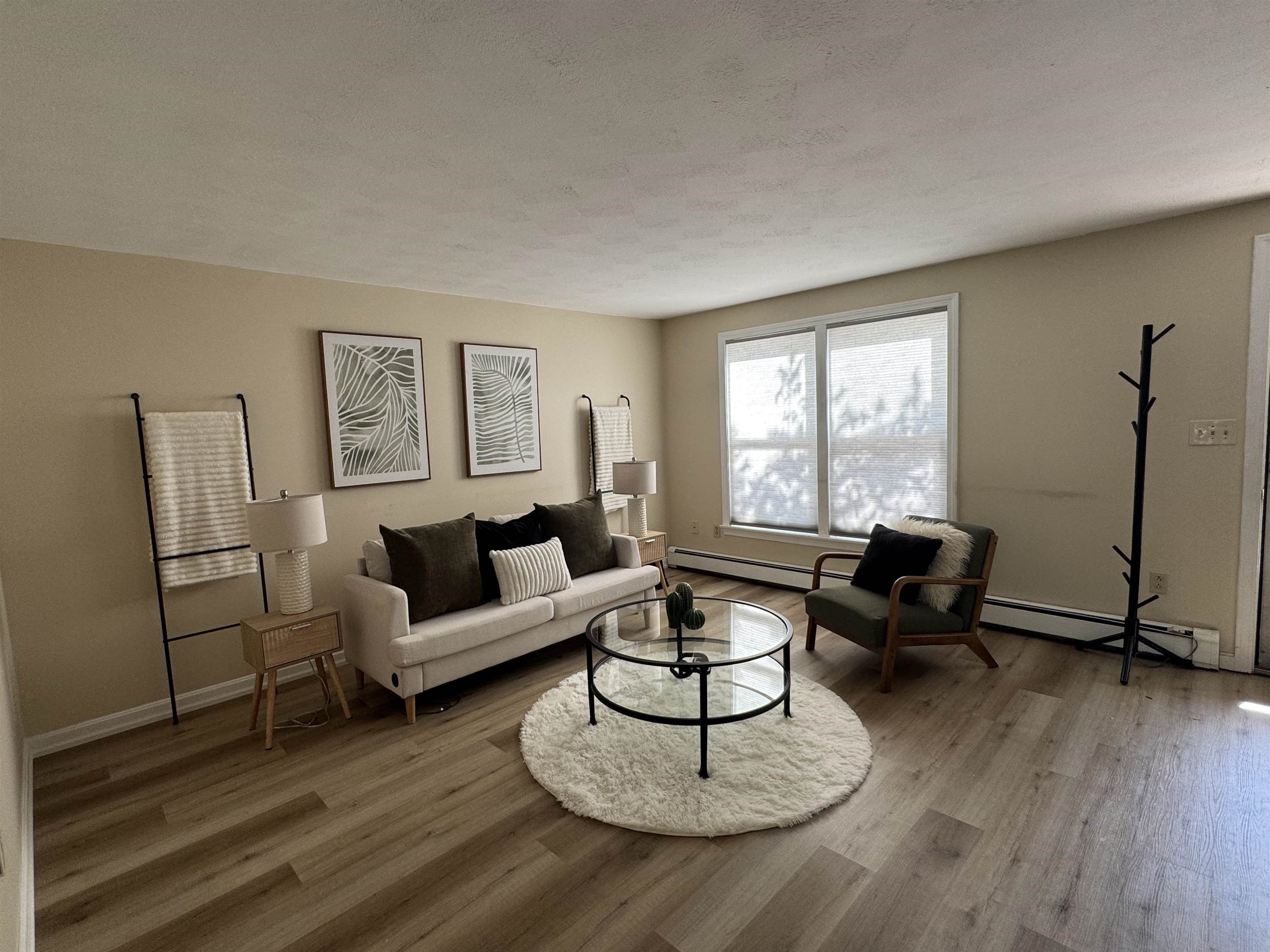Condo 3BR 2BA - 21 Sullivan Court, Salem, NH