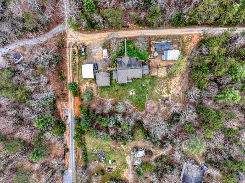 Single Family 4BR 2BA - 109 Hefner Road, Blairsville, GA