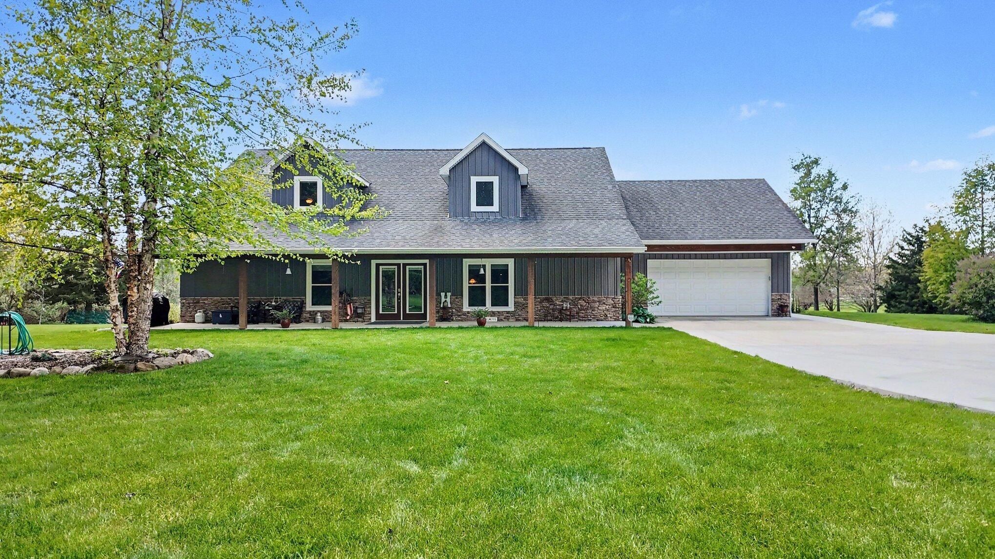 Single Family 3BR 3BA - 7572 Tucker Lane, Jackson, MI