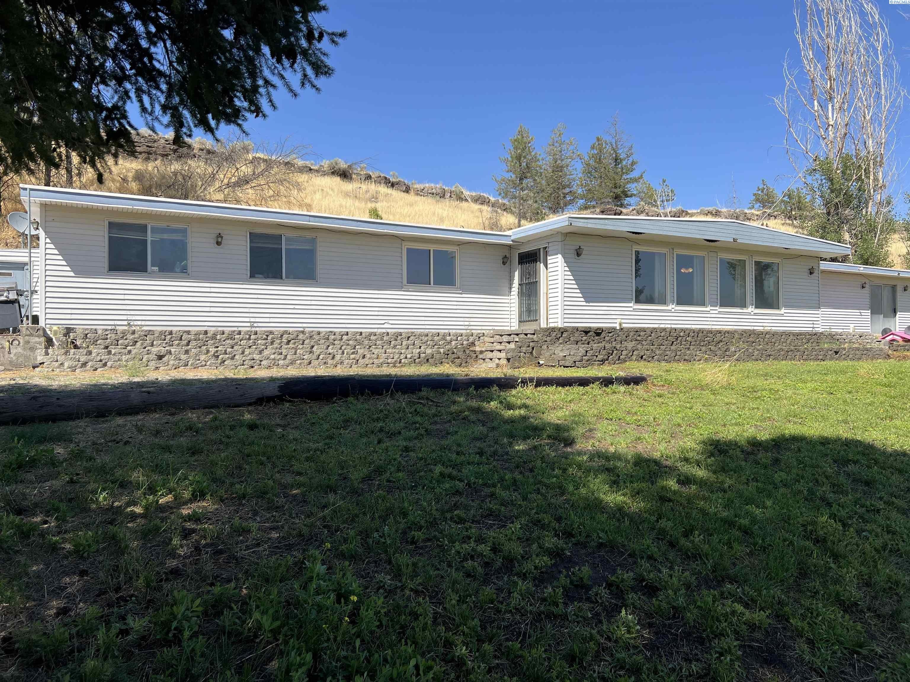 Other 3BR 2BA - 211 Kahlotus Lake Road, Kahlotus, WA