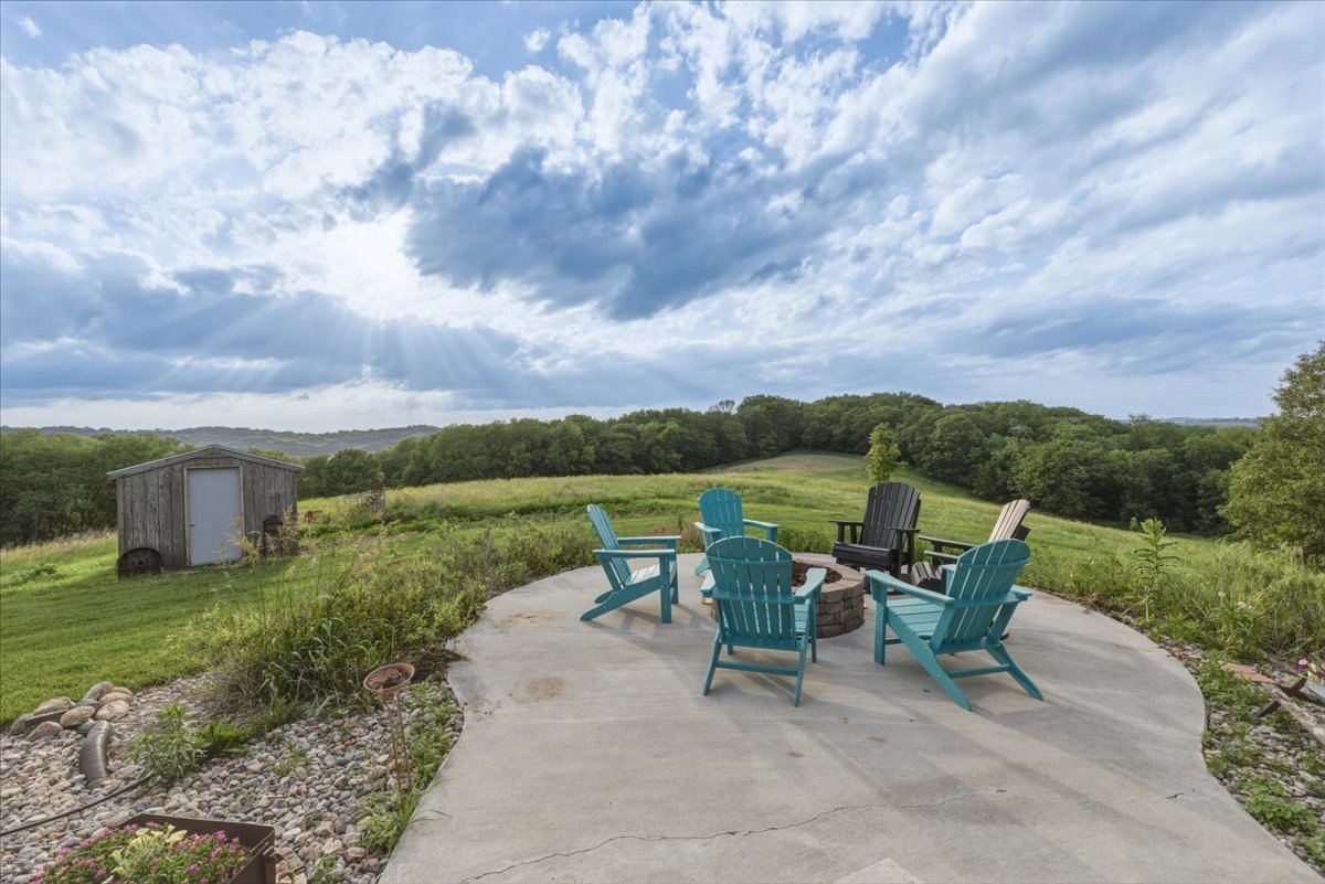 Plots and Land 4BR 2BA - 1077 240th Ave, Tabor, IA