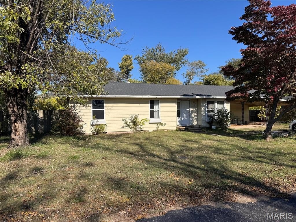 Single Family 3BR 1BA - 188 Swank Street, Charleston, MO