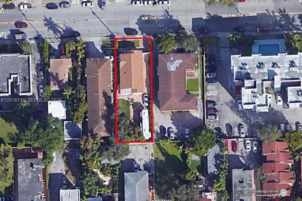 Single Family 4BR 2BA - 1442 NW 2nd St, Miami, FL