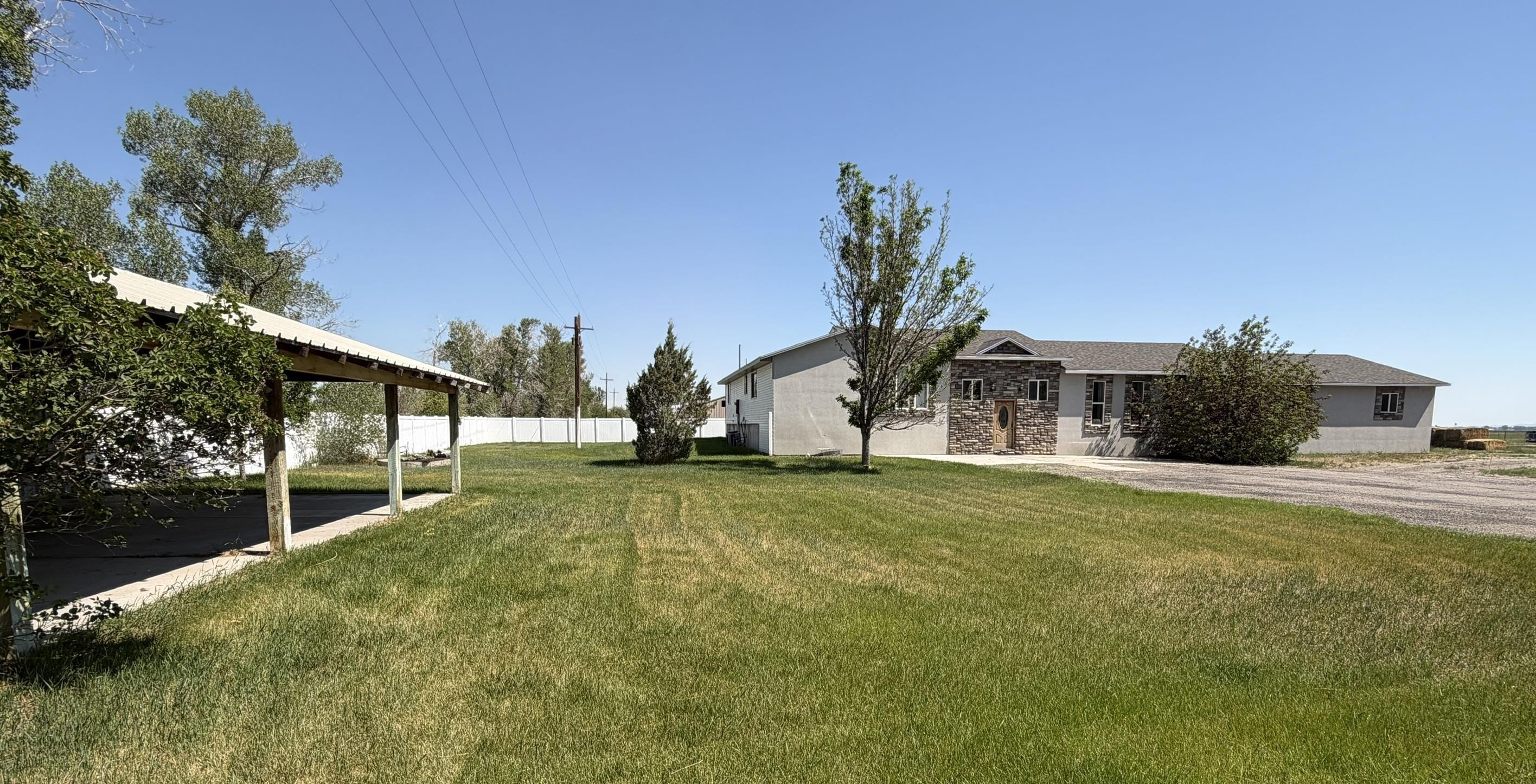Single Family 1BR 2BA - 2490 State Highway 414 N, Lyman, WY